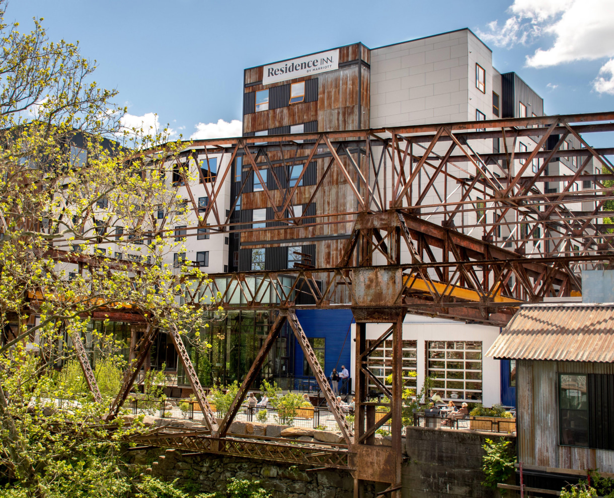 Pencoyd side view with trusses