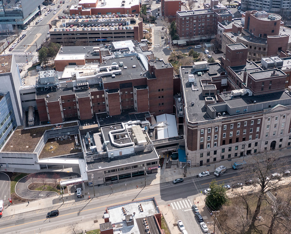 aerial view of the Penn Presbyterian Medical Center complex, the modular building can be seen nestled within a courtyard